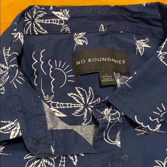 Men’s Navy Hawaiian t-shirt - Picture 2 of 4